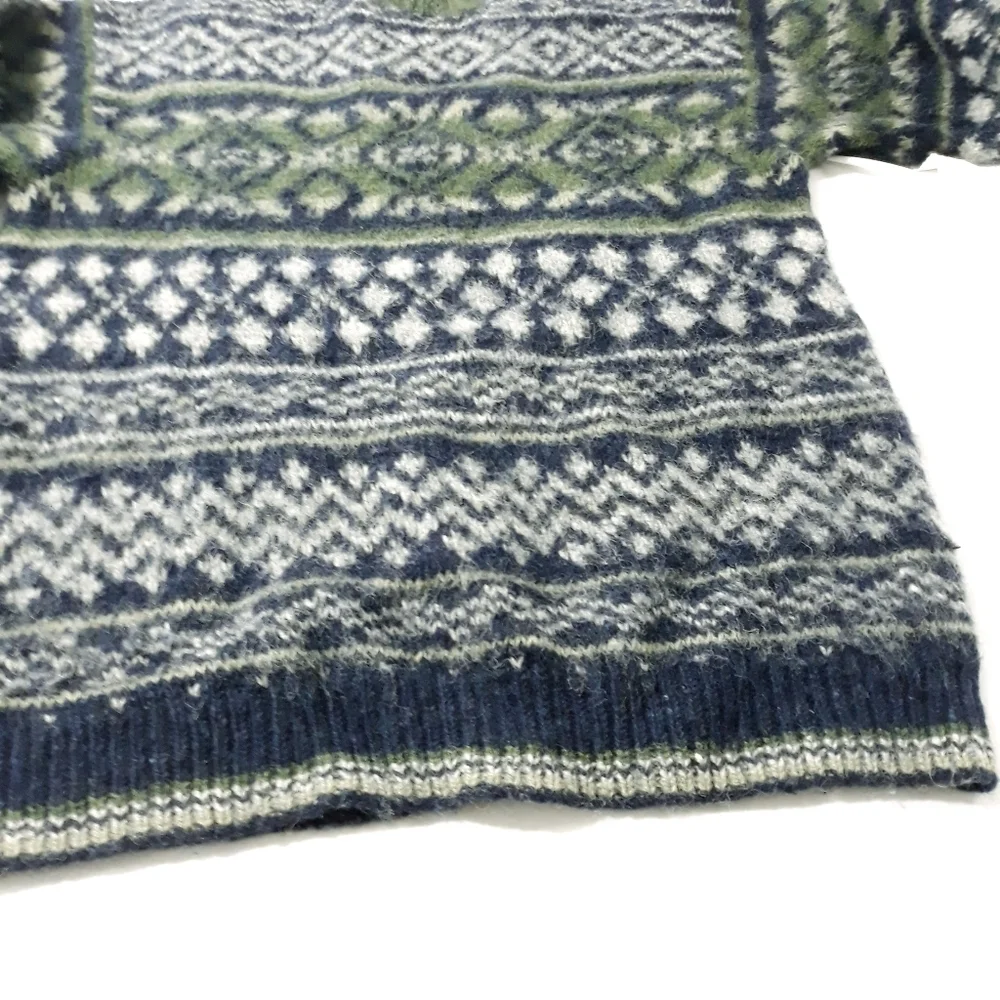 Vintage J.Crew 100% Wool Hand Knit Green and Blue Patterned Sweater Size M